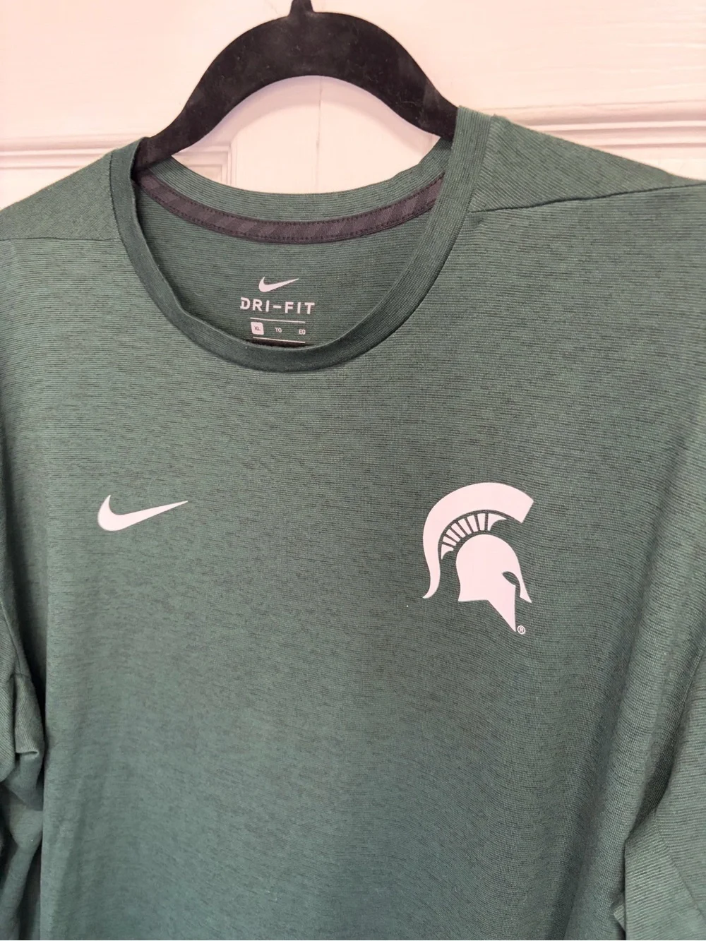 Nike Long Sleeve Green Dri-FIT Crew with White Spartan & Swoosh Mens XL MSU